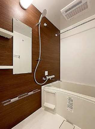 バス・シャワールーム　別部屋の写真を使用しております。