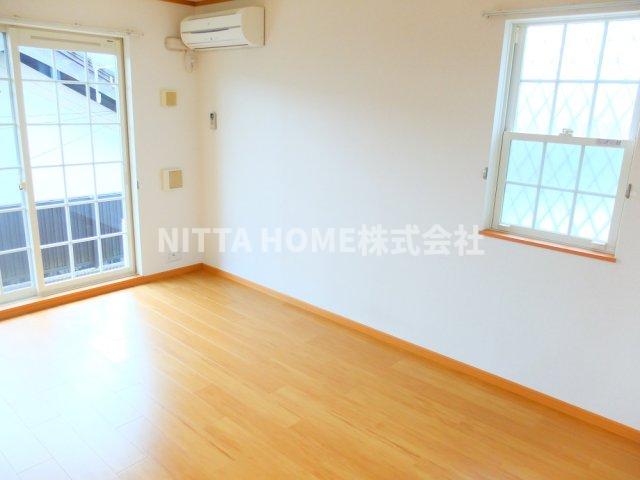 居室・リビング　リビングは１１．３帖です♪