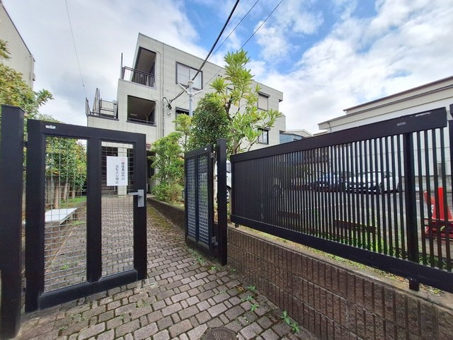 エントランス　★エントランス★