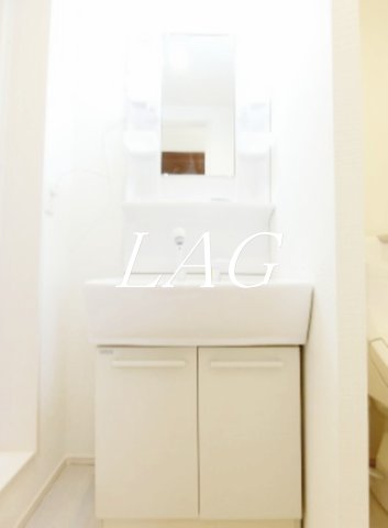 洗面設備　独立洗面台です。