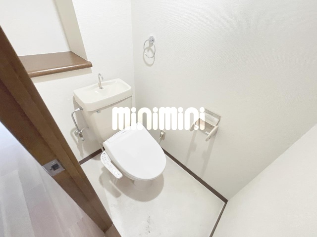 トイレ　ミニミニ徳重店