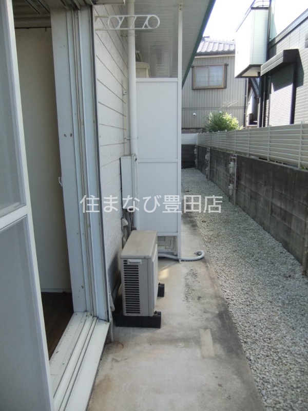 バルコニー　同型別部屋写真