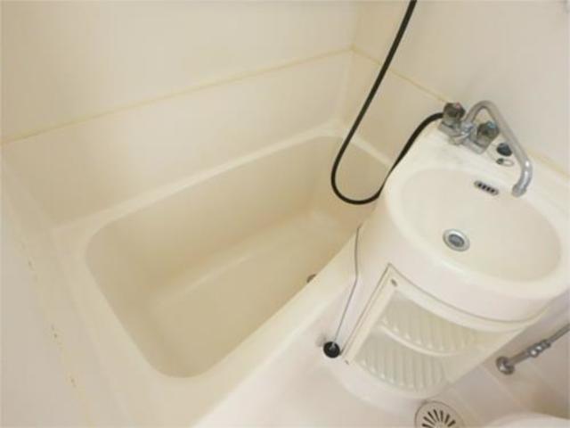 バス・シャワールーム　バスルーム