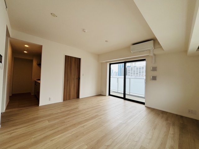 居室・リビング　＊同間取り別部屋参照