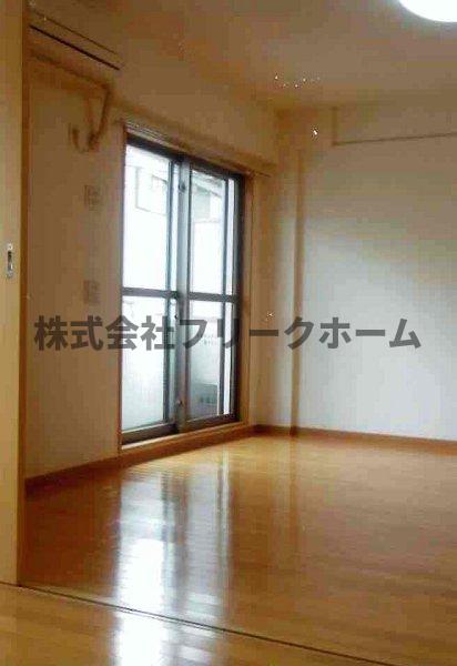 居室・リビング　※別号室参考写真になります。