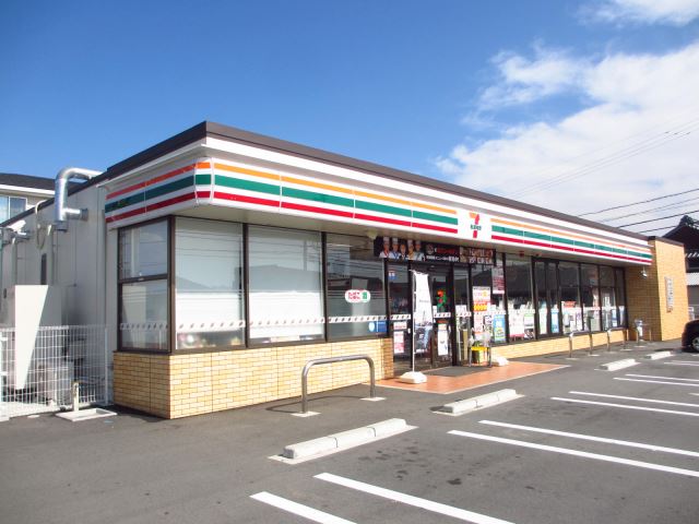 コンビニ　セブンイレブン（コンビニ）まで260m