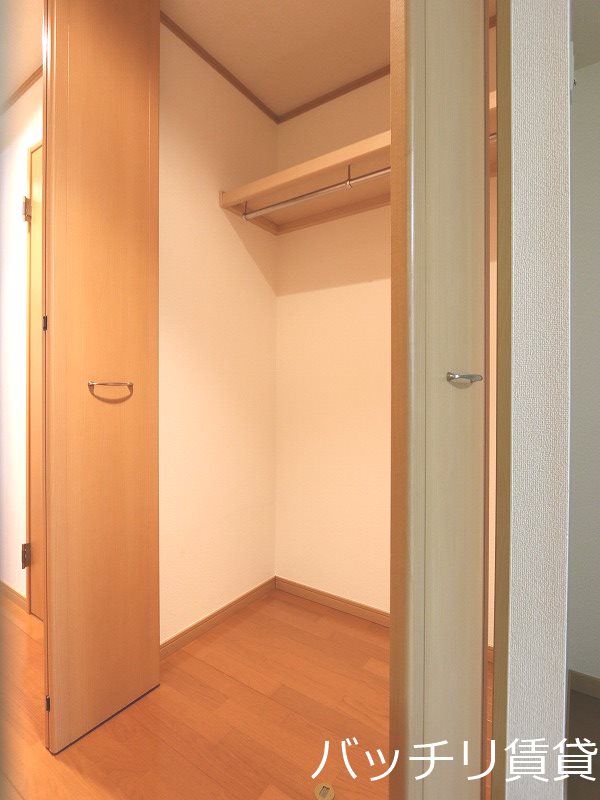 収納　画像は同型イメージの為、現況を優先いたします。