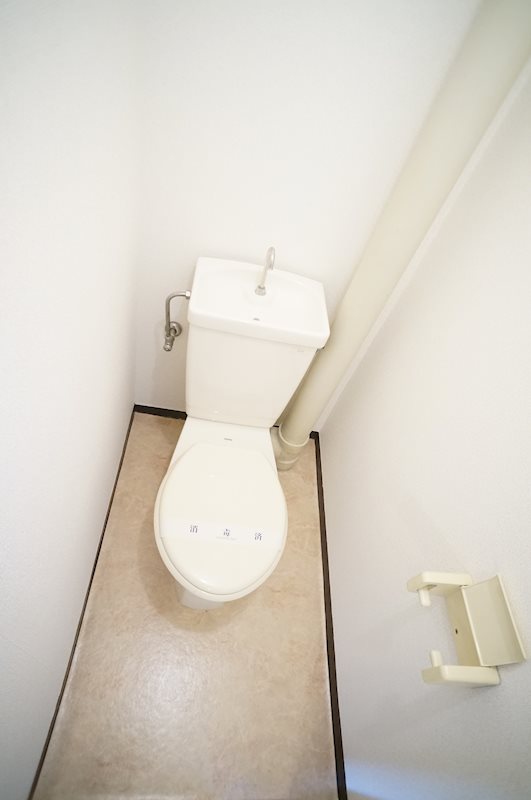 トイレ　別号室イメージ