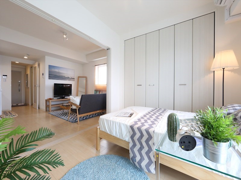 居室・リビング　ＬＤＫ10.2帖　洋室6帖　つなげても仕切っても使えます