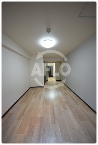 居室・リビング　エムプリス上町　リビング