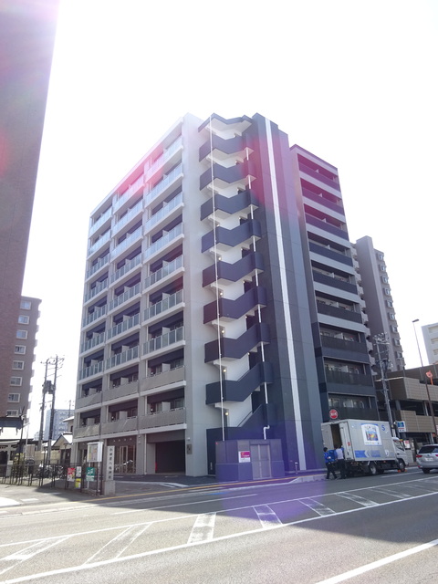 建物外観　２０２１年４月撮影