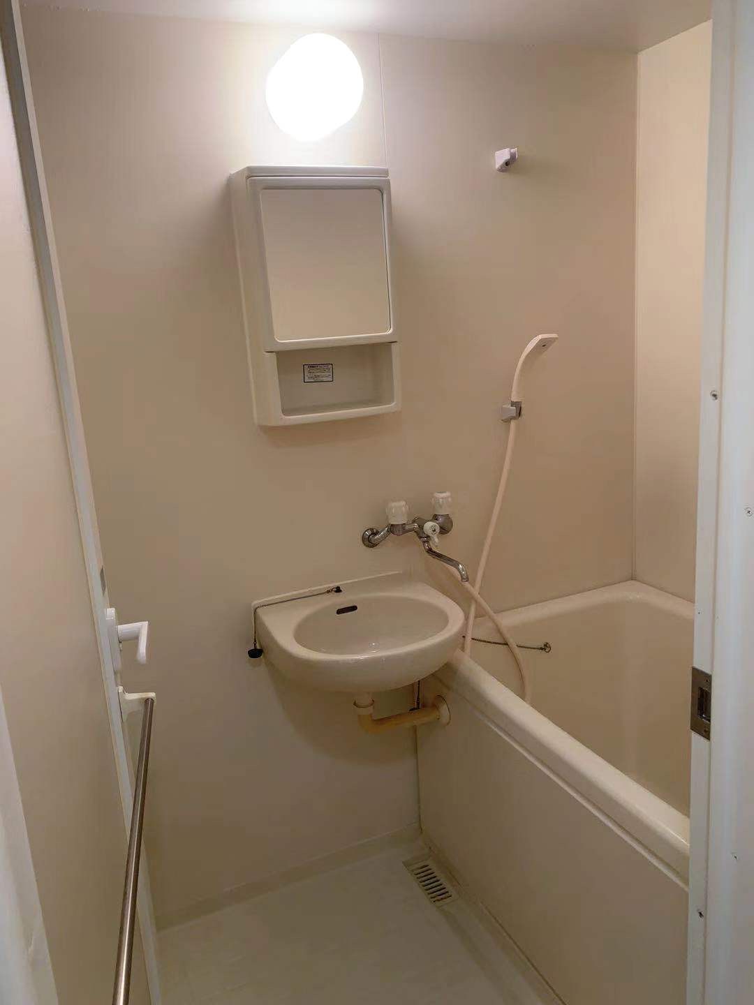 バス・シャワールーム　同タイプ別部屋参考写真