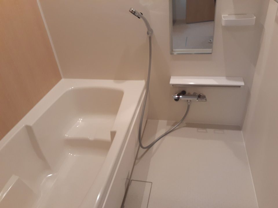 バス・シャワールーム