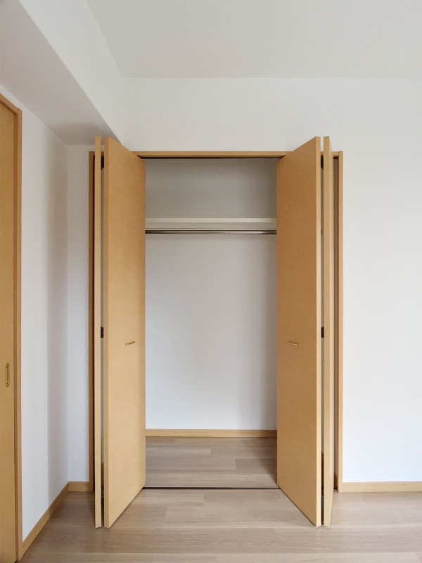 収納　お洋服が多い方でも楽々収納できます