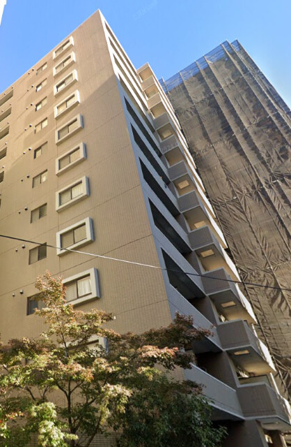 建物外観　最寄り駅徒歩9分圏内のマンション