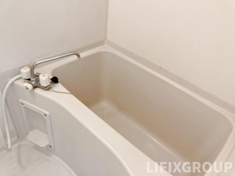 バス・シャワールーム　風呂