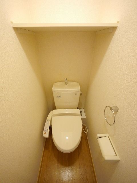 トイレ　★うれしいウォシュレット付きトイレ★