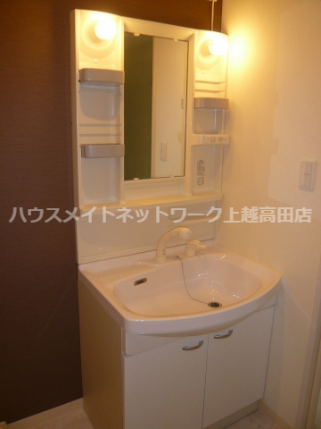 洗面設備　シャワー洗面台