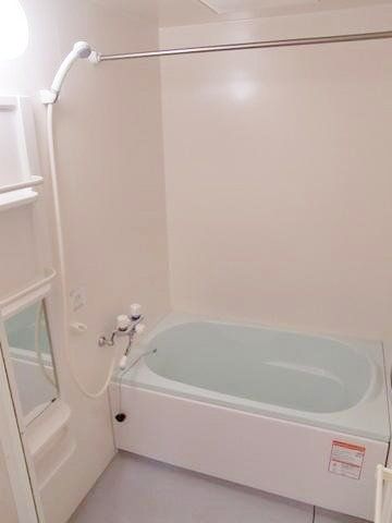 バス・シャワールーム　同先会社施工現状イメージ優先