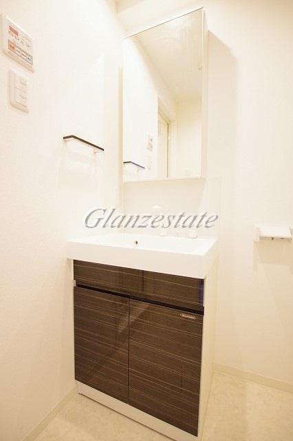 洗面設備　☆うれしい独立洗面台☆