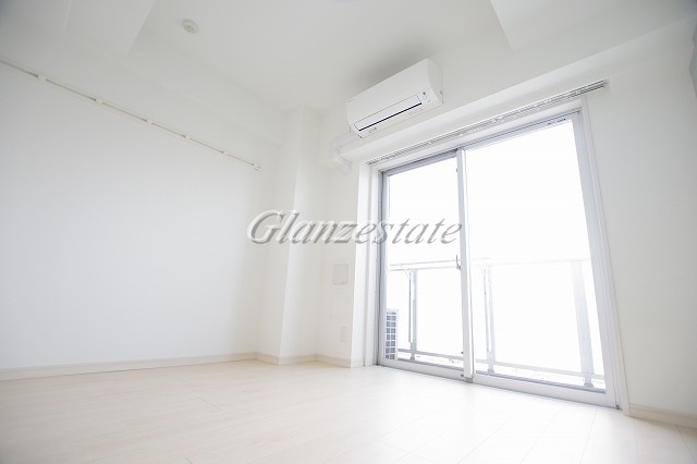 居室・リビング　☆広々としたお部屋☆