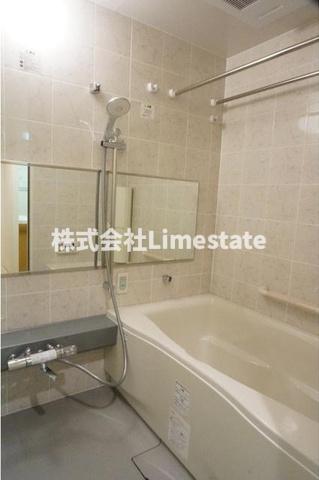 バス・シャワールーム　別部屋参考写真