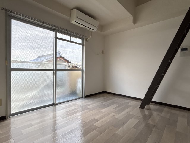 居室・リビング　ゆったりとしたリビングです