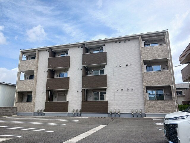 建物外観　建物外観を気になさる方へ、見た目の良い物件です