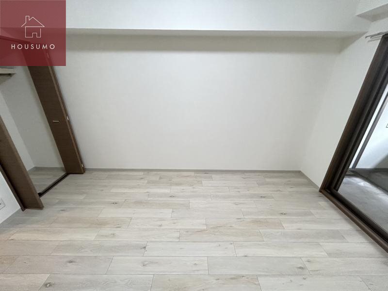 その他部屋・スペース　広くて明るい寝室