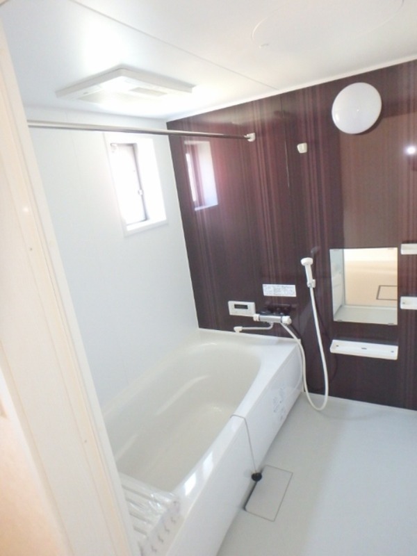 バス・シャワールーム　図面と現状に相違がある場合には現状を優先