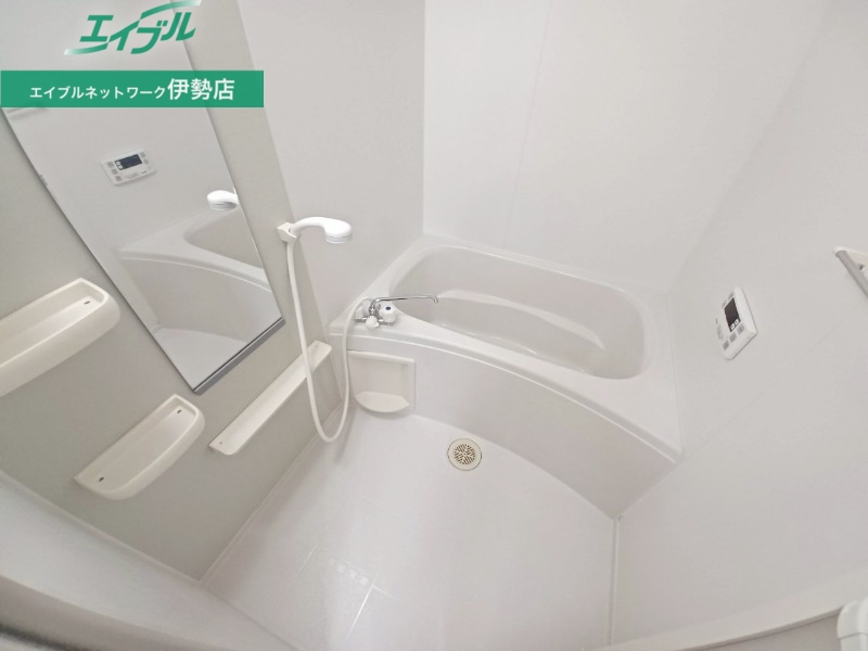 バス・シャワールーム　同型タイプ画像