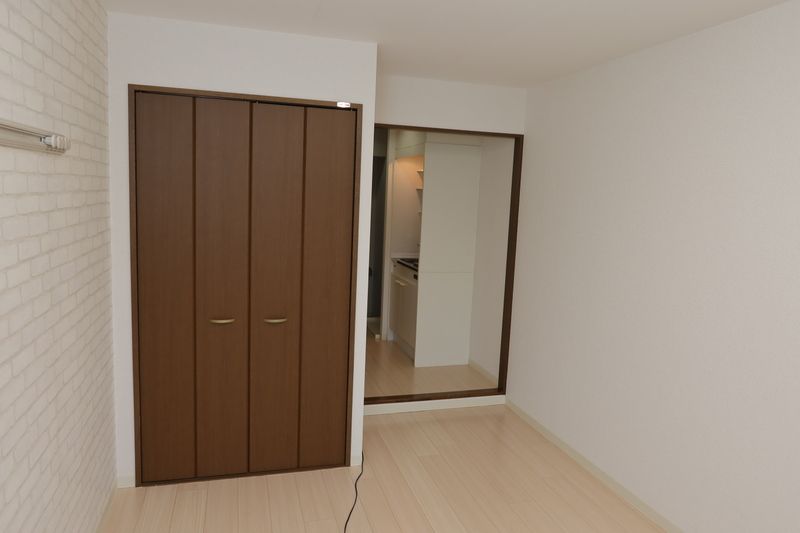 その他部屋・スペース　清潔感のあるフローリングのお部屋です