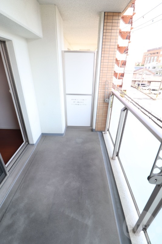 バルコニー　南西向きのバルコニー