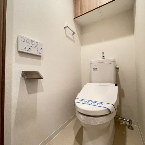 トイレ　同仕様タイプです