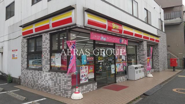 コンビニ　ニューヤマザキデイリーストア 砧店（コンビニ）まで244m
