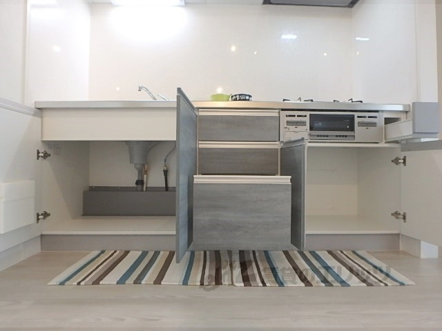 バルコニー　収納