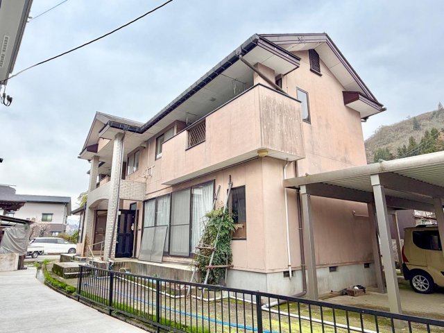 建物外観　しっかり構造の堂々とした外観
