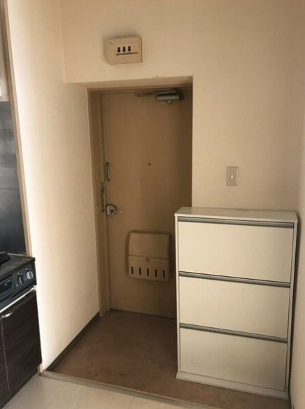 玄関　落ち着いた玄関です