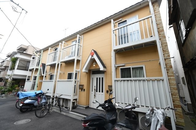 建物外観　デザインアパートメント