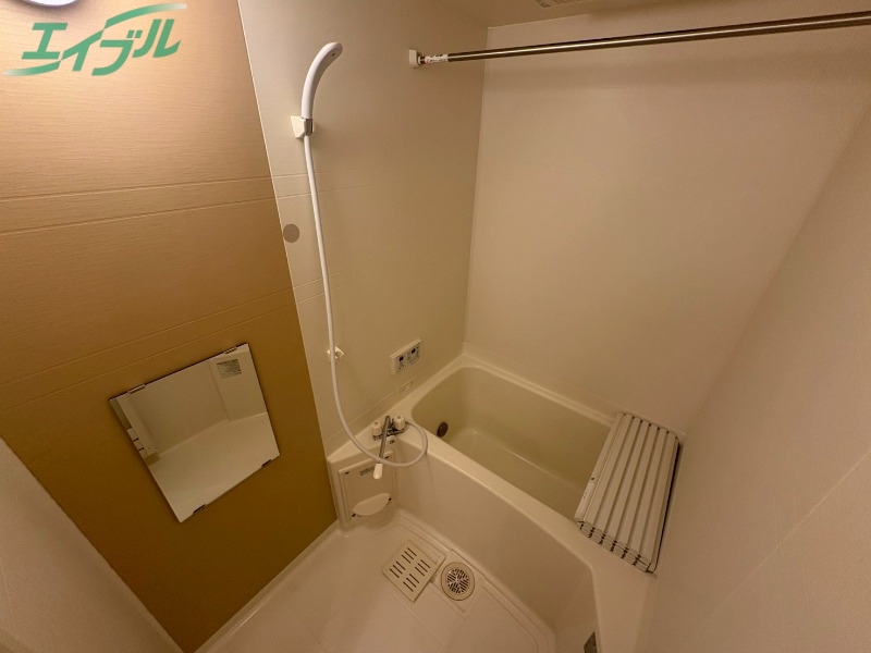 バス・シャワールーム　別部屋画像参考