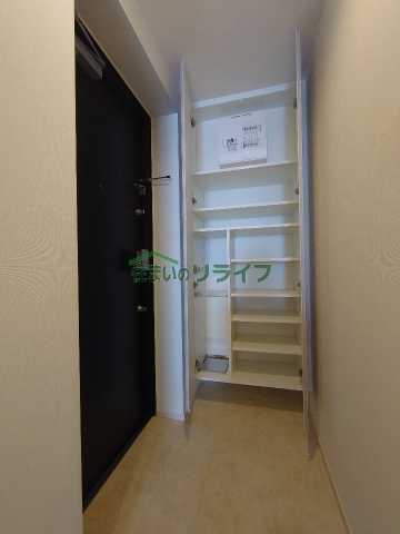 玄関　アトリオフラッツ中野