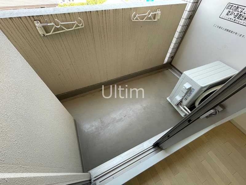 バルコニー　※他のお部屋です、ご参考までに