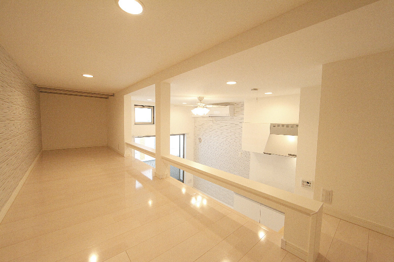 その他部屋・スペース　ロフト5.4帖　洋服もかけれます♪