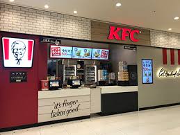 飲食店　ケンタッキーフライドチキンヨークフーズ新宿富久店（飲食店）まで315m