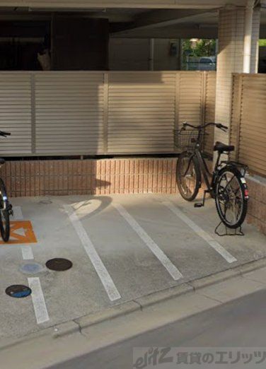 その他共有部分　駐車場