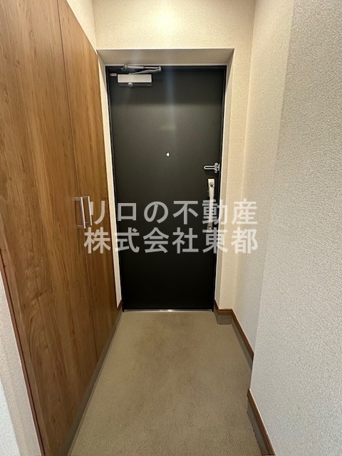 玄関　玄関スペース広めなのでゆったりとお出掛け準備できます♪