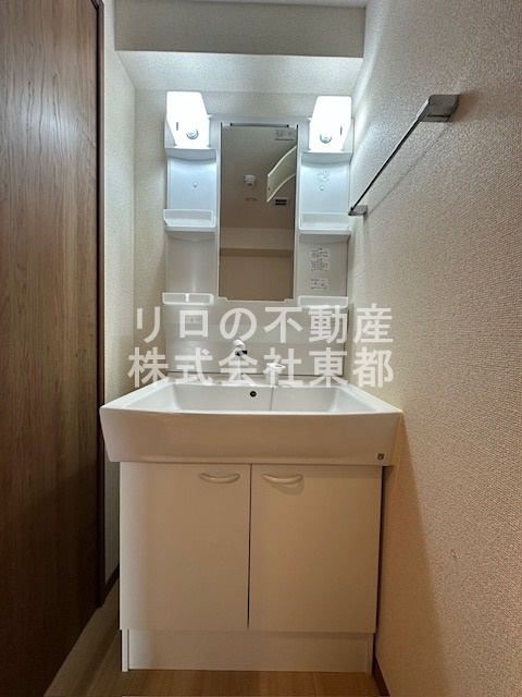 洗面設備　朝の忙しい時間帯にとても便利！