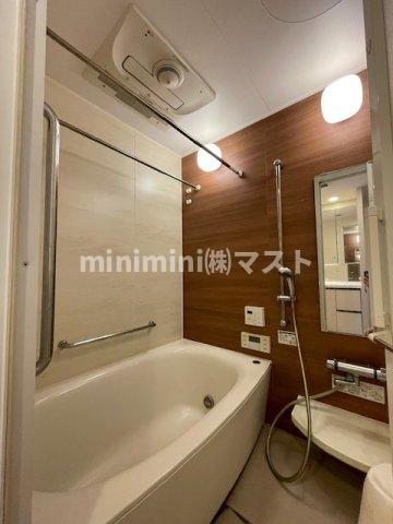 バス・シャワールーム　※他号室参考写真