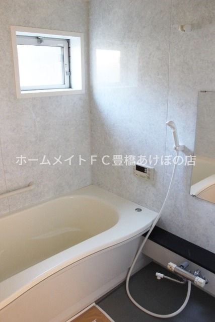 バス・シャワールーム　同型別部屋写真
