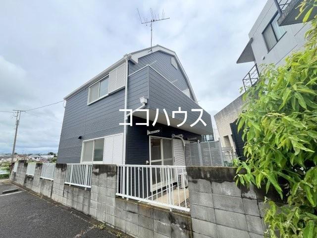 建物外観　オール角部屋のかわいいアパートです。